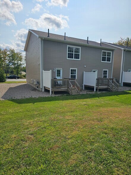 More Photos Of 2 Hunters Way, Trenton Apartments For Sale