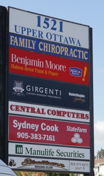 More Photos Of 1521 Upper Ottawa St, Hamilton Flex For Sale