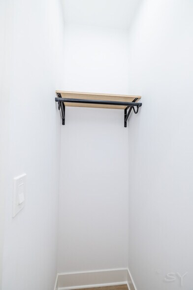 More Photos Of 2941 W Wilcox St, Chicago Apartments For Sale