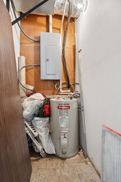 More Photos Of 1212-1216 Gum Branch Rd, Jacksonville General Retail For Sale