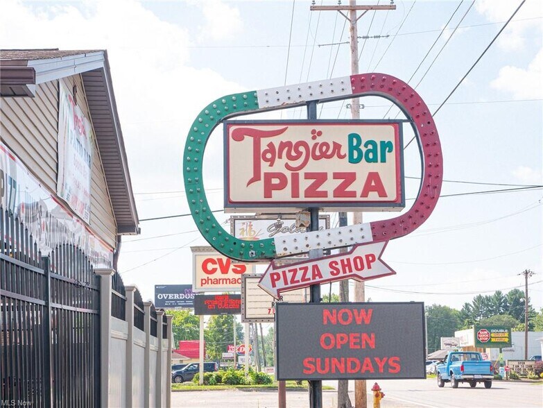 More Photos Of 880 Youngstown Poland Rd, Struthers Restaurant For Lease