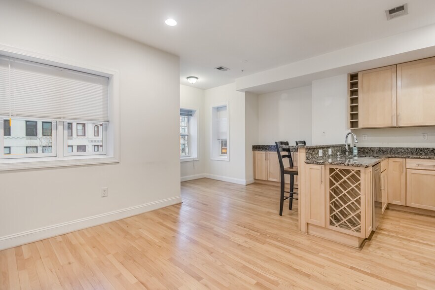 More Photos Of 2307 18th St NW, Washington Storefront Retail Residential For Sale