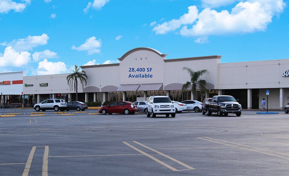 More Photos Of 802-806 US Highway 27 S, Avon Park Unknown For Lease