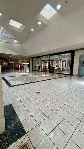More Photos Of 40 Catherwood Rd, Ithaca General Retail For Lease