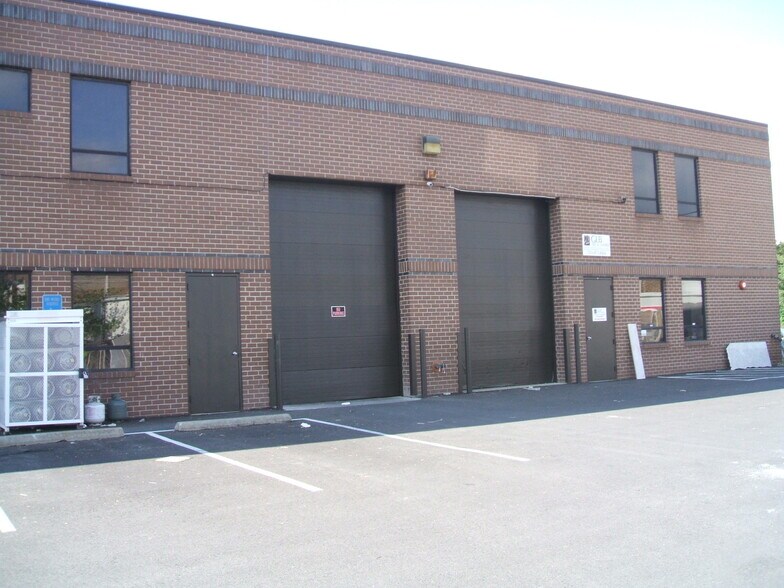 More Photos Of 6314 Gravel Ave, Alexandria Warehouse For Lease