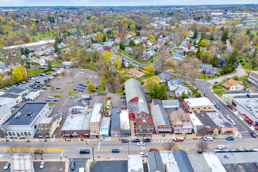 More Photos Of 124 S York Rd, Hatboro Office For Sale
