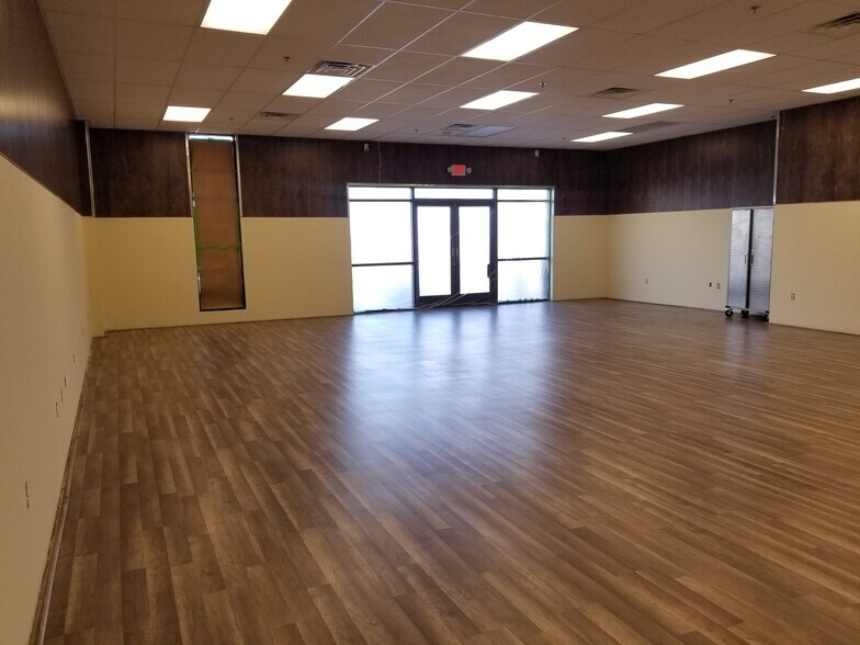 More Photos Of 2285 E Flamingo Rd, Las Vegas Office For Sale