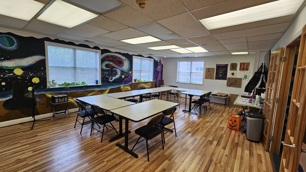 More Photos Of 14300 Gallant Fox Ln, Bowie Medical For Sale