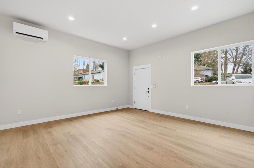 More Photos Of 11 Sun Crest Ln, Cathlamet Multifamily For Sale