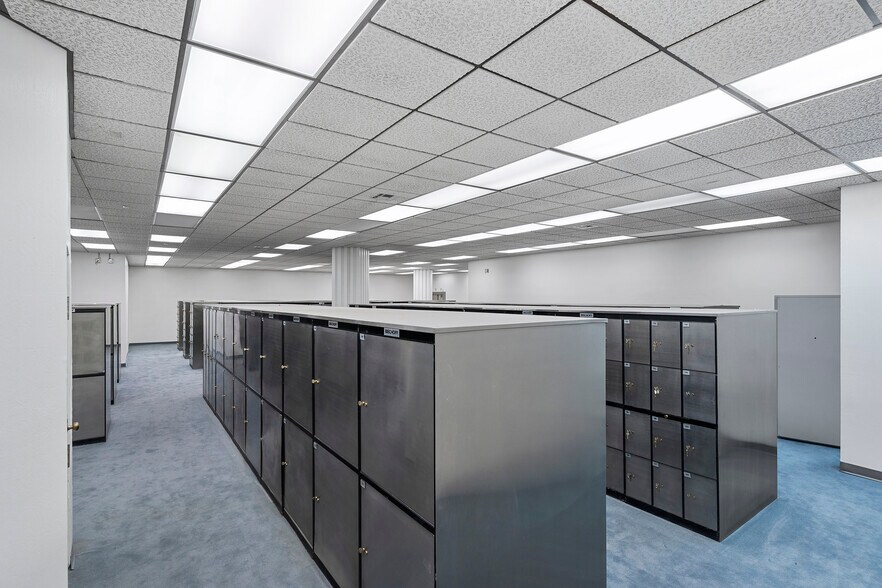 More Photos Of 2929 S Maryland Pky, Las Vegas Medical For Sale