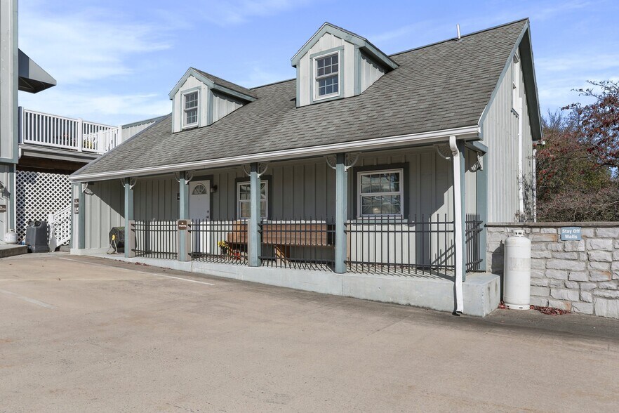 More Photos Of 14111-14113 Pennsylvania Ave, Hagerstown Freestanding For Sale