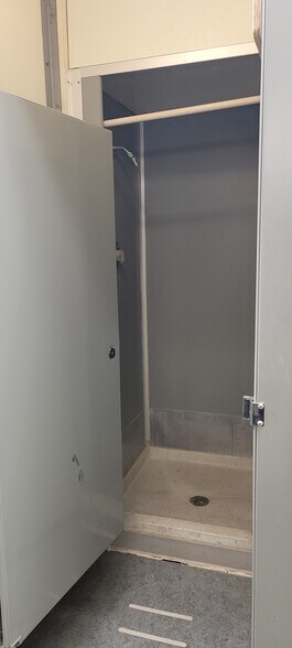 More Photos Of 210 Tacoma St, Grants Pass Rehabilitation Center For Sale