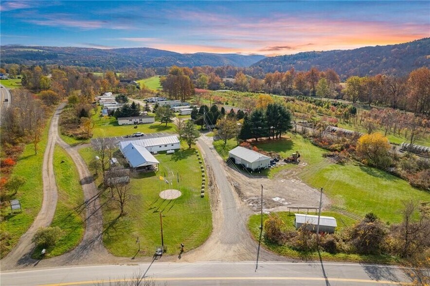 Primary Photo Of 3934 Wyncoop Creek Rd, Van Etten Manufactured Housing Mobile Home Park For Sale