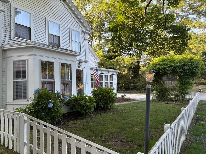 More Photos Of 2019 Main St, Brewster Restaurant For Sale