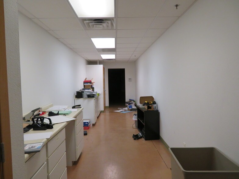 More Photos Of 841 21 1/2 Rd, Grand Junction Warehouse For Lease