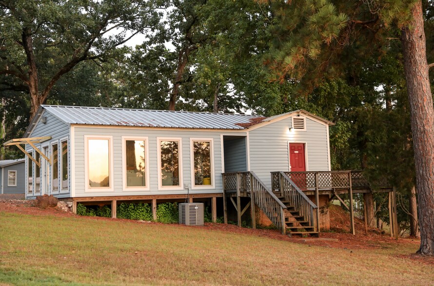 More Photos Of 469 James rd, Avinger Hotel For Sale