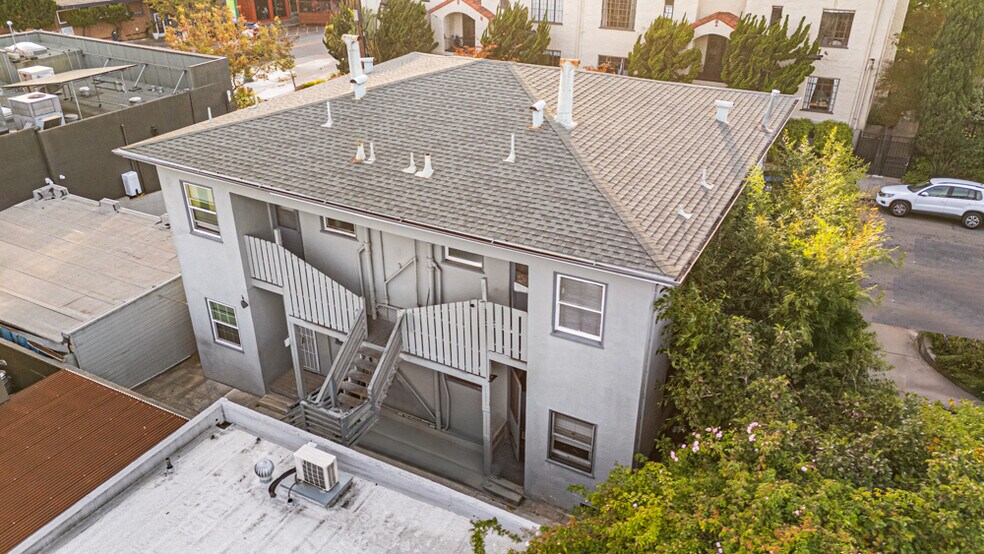 More Photos Of 845 Stannage Ave, Albany Apartments For Sale