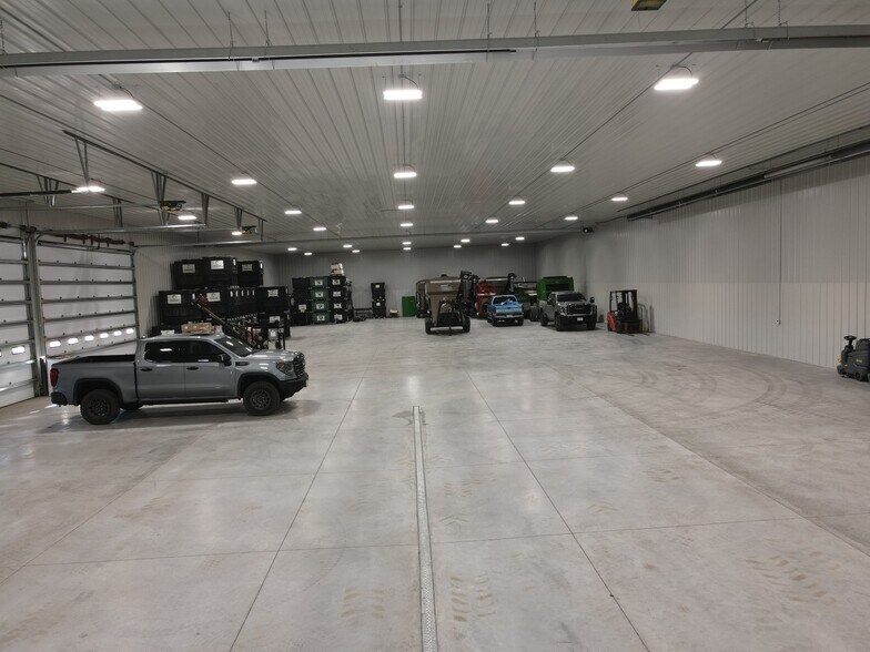 More Photos Of 504 O St, Cozad Industrial For Sale