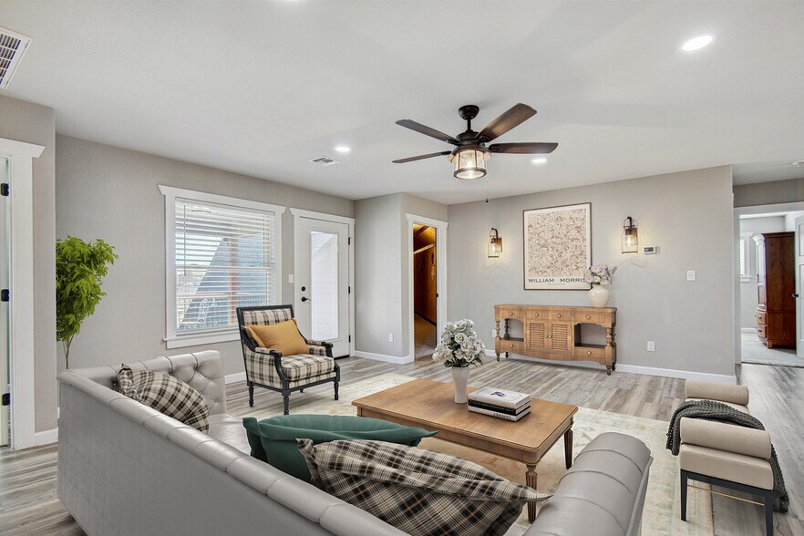More Photos Of 4748 N 4318, Pryor Flex For Sale