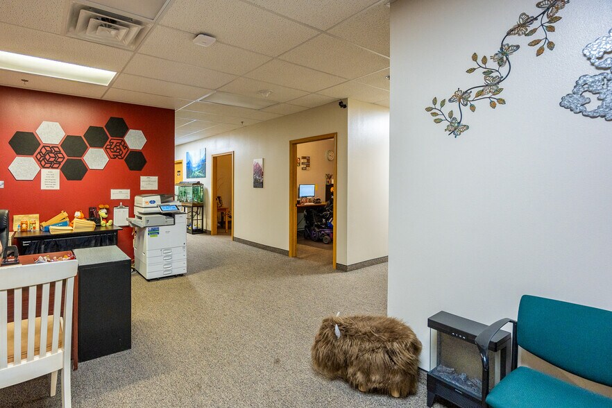 More Photos Of 909 E St Patrick St, Rapid City Storefront Retail Office For Sale