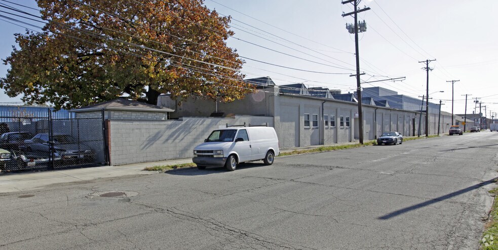 More Photos Of 300 Kiser St, Dayton Manufacturing For Sale