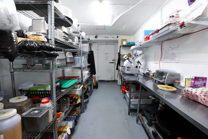 More Photos Of 12169 S Williams St, Dunnellon Restaurant For Sale