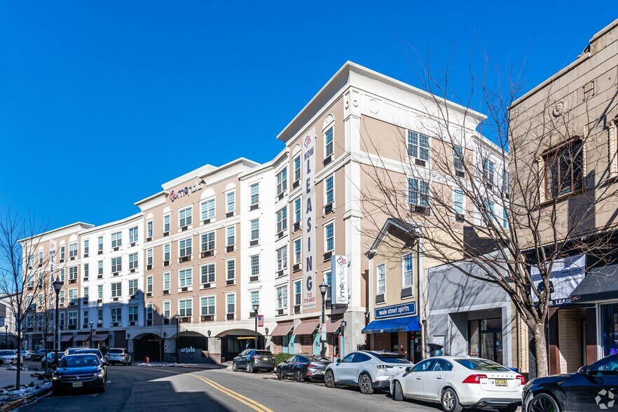 More Photos Of 1555 Main St, Rahway Apartments For Lease