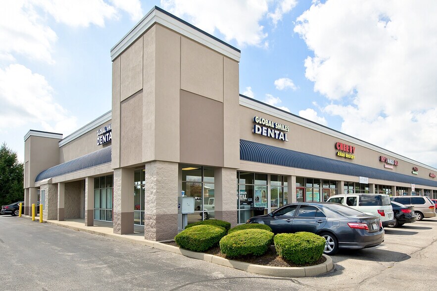 More Photos Of 8028 S Emerson Ave, Indianapolis Unknown For Lease