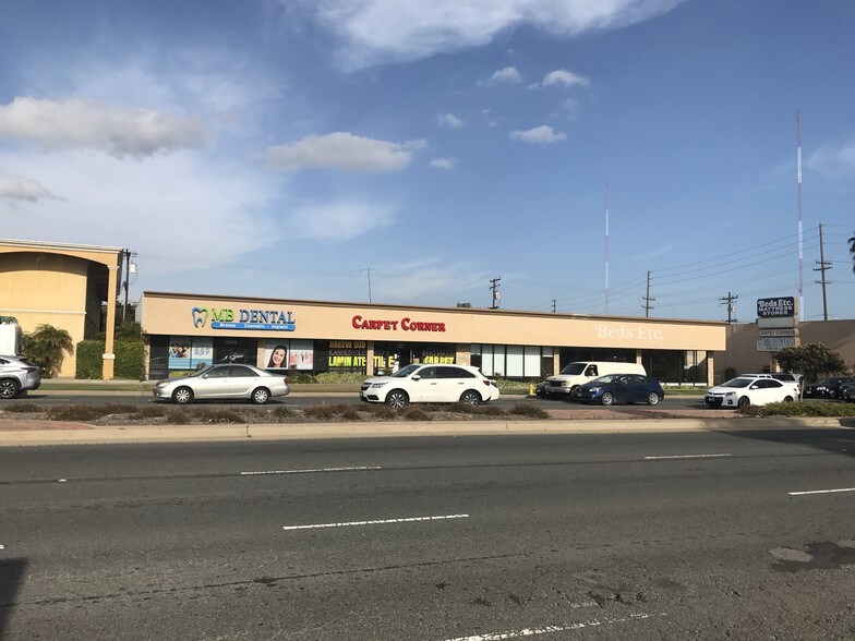 More Photos Of 18506-18516 Hawthorne Blvd, Torrance Storefront Retail Office For Lease