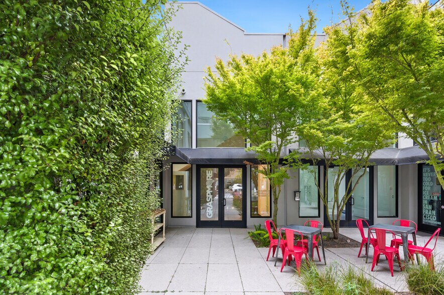 More Photos Of 1717 17th St, San Francisco Apartments For Lease