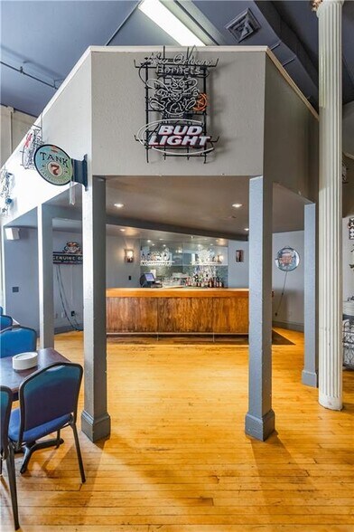 More Photos Of 224 N 4th St, Saint Joseph Office For Lease