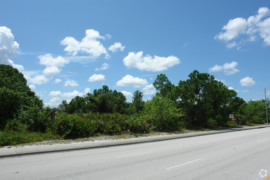 More Photos Of SW Port Saint Lucie Blvd 560 Feet Frontage by 250 Feet Deep, Port Saint Lucie Land For Sale
