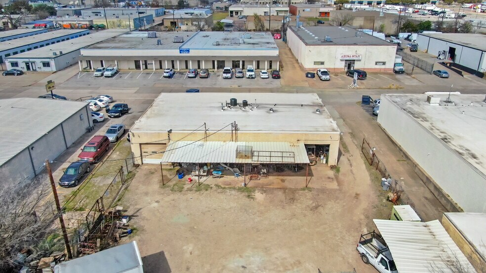 More Photos Of 3616-3618 Dividend Dr, Garland Manufacturing For Sale