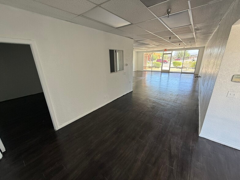 More Photos Of 32475 Date Palm Dr, Cathedral City Freestanding For Sale