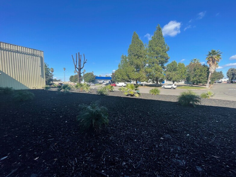 More Photos Of 2607 N Wigwam Dr, Stockton Office For Lease