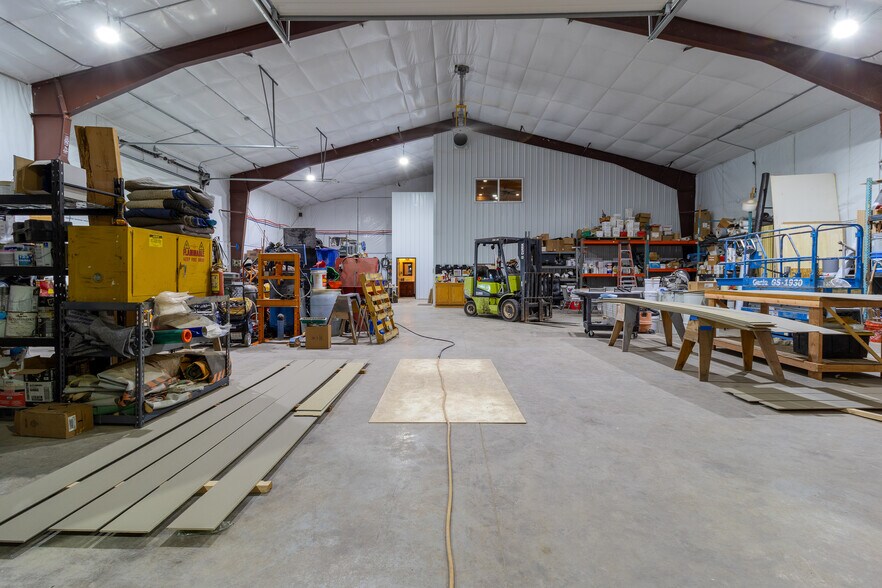 More Photos Of 618 Industrial Ct, Walla Walla Warehouse For Sale