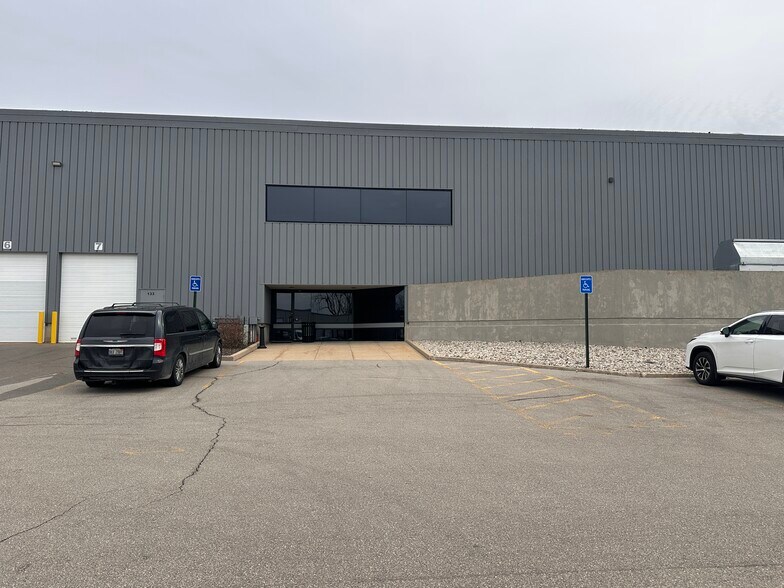More Photos Of 4595 Broadmoor Ave SE, Grand Rapids Light Manufacturing For Lease