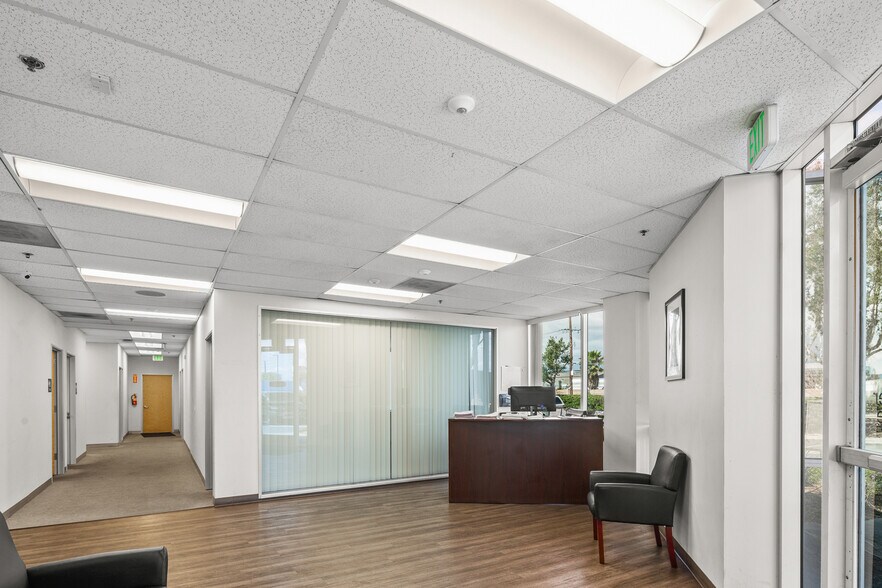 More Photos Of 10509 Business Dr, Fontana Warehouse For Lease