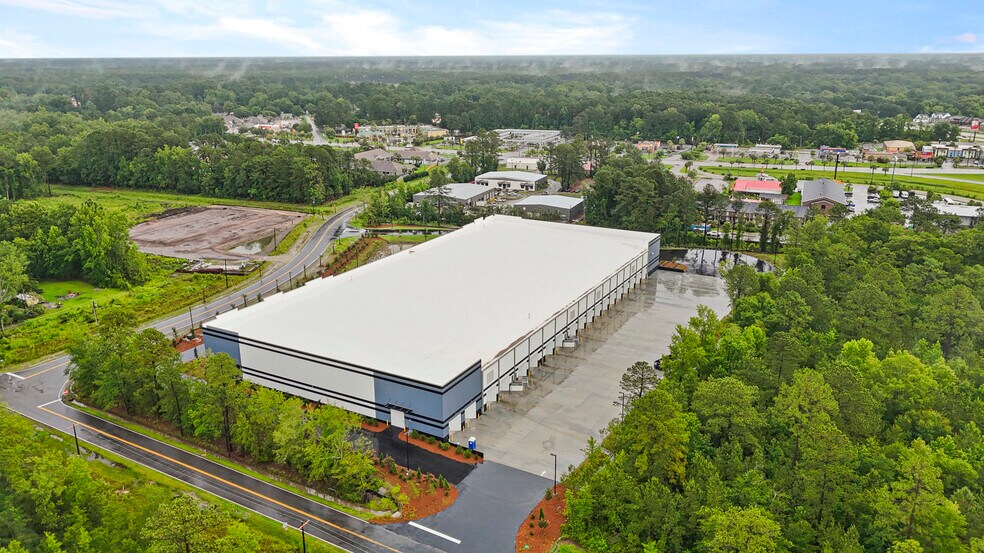 More Photos Of 690 Mockingbird Drive, Hardeeville Warehouse For Lease