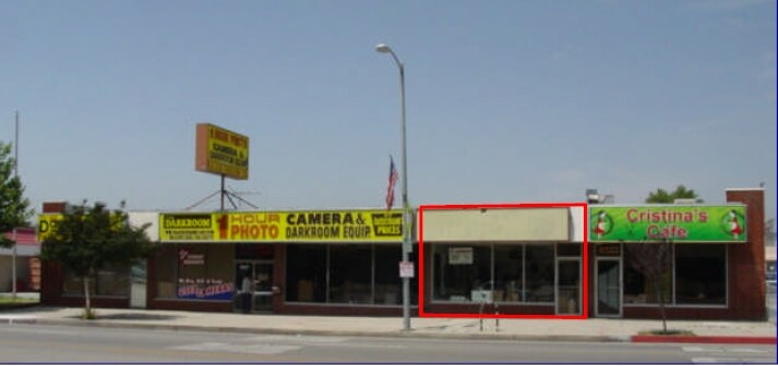 More Photos Of 9225-9233 Reseda Blvd, Northridge Storefront For Lease