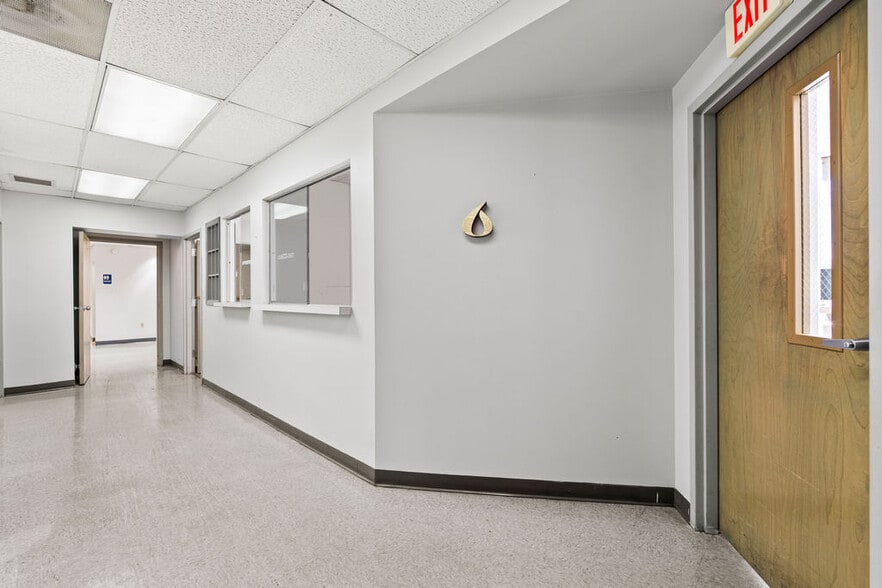 More Photos Of 315 Gill Ave, Knoxville Medical For Lease