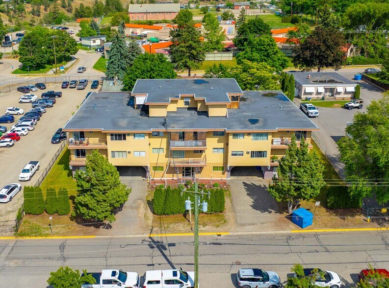 More Photos Of 1903 32 St, Vernon Apartments For Sale