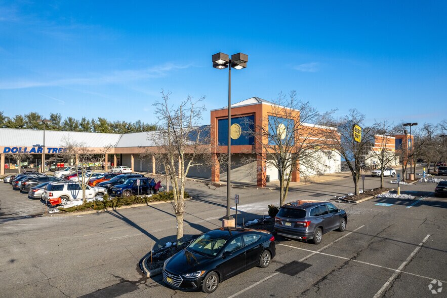 More Photos Of 354-410 State Route 10, East Hanover Unknown For Lease