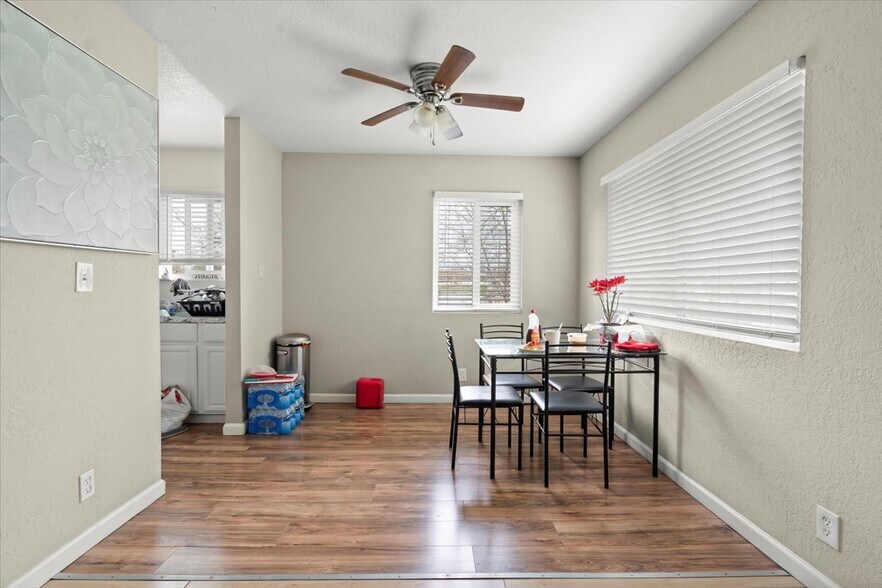 More Photos Of 611-613 E 7th St, Gilroy Apartments For Sale