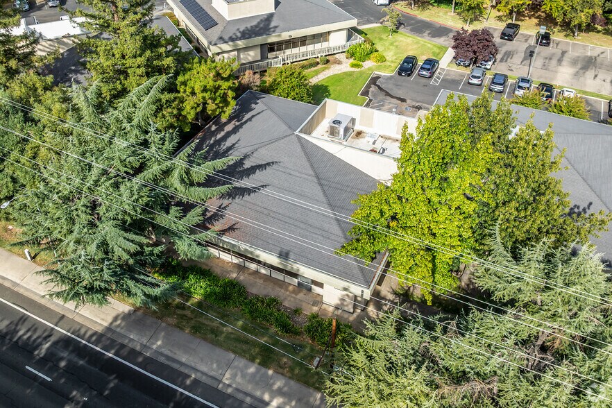 More Photos Of 6359 Auburn Blvd, Citrus Heights Office For Sale