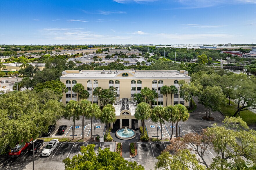 More Photos Of 100 SW 12th Ave, Deerfield Beach Hotel For Sale