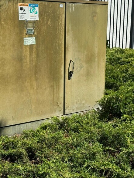 More Photos Of 1868-1872 Stone Ave, San Jose Manufacturing For Lease