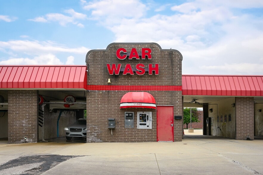 More Photos Of 11948 Riley St, Overland Park Carwash For Sale