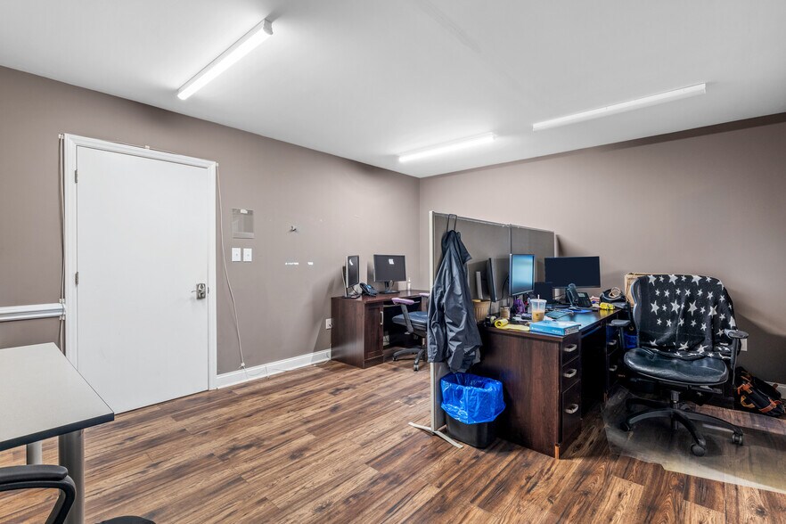 More Photos Of 8205 B and G Ct, Stokesdale Manufacturing For Sale