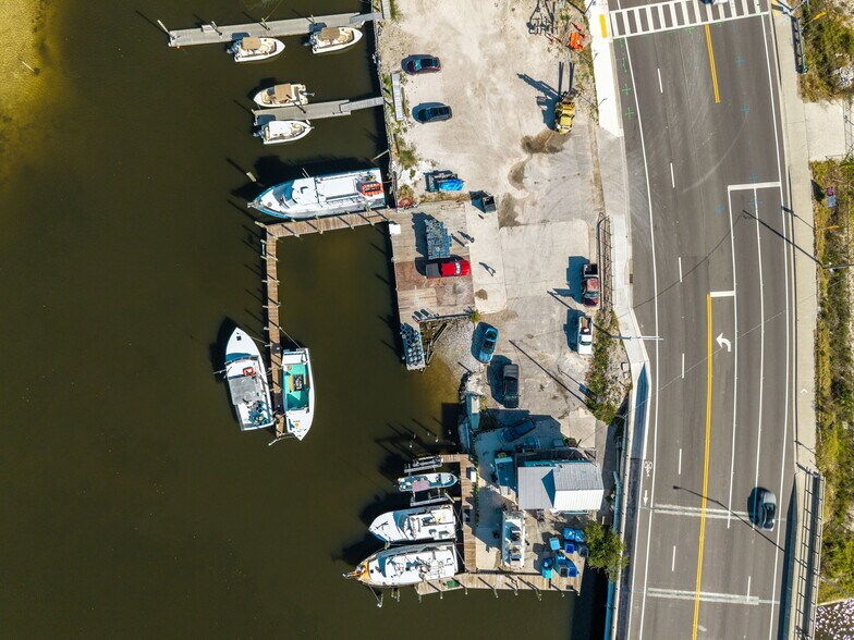 More Photos Of 18850 San Carlos Blvd, Fort Myers Land For Sale